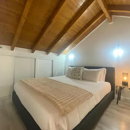 Apartman Spacious Duplex With 4 Bedrooms And 4 Bathrooms For 8 Guests Porto
