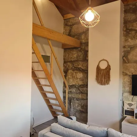 Saldanha - 2x T2 Duplex Apartment