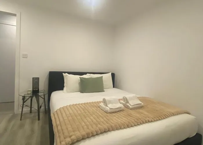 Saldanha - 2x T2 Duplex Lägenhet